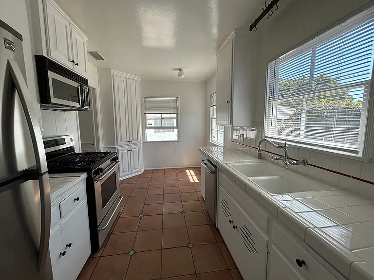 3831 Midway Ave — Photo 26