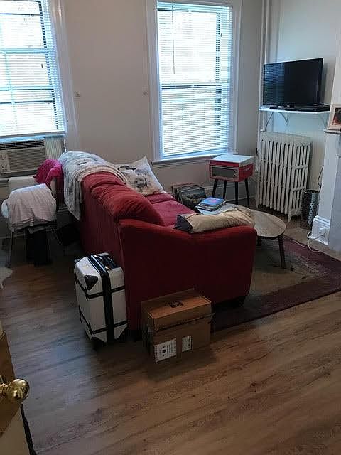 2nd image of 191 Warren Ave