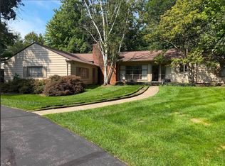 31729 Cedar Rd, Mayfield Heights, OH 44124