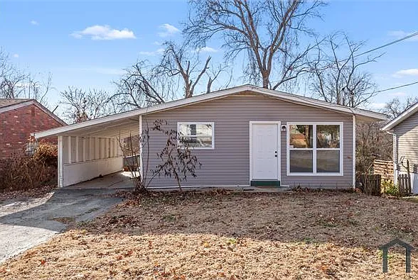 4 bed, 844 sqft, $1,850 — Photo 3