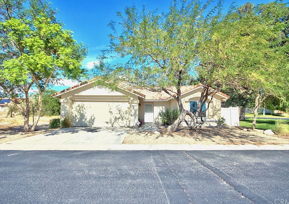 1st image of 66684 Thunderbird Ln