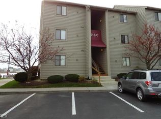 513 W Lakeshore Dr UNIT F2, Port Clinton, OH 43452