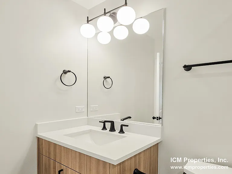 2237.1 N Bissell St #3E — Photo 10