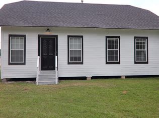 170 S 4th St, Silsbee, TX 77656