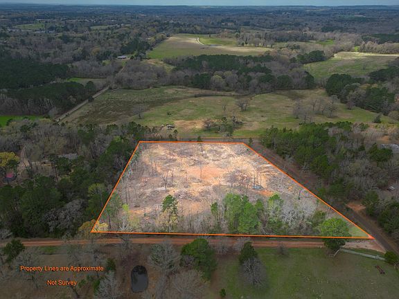 2nd image of 2428 Crabapple Rd