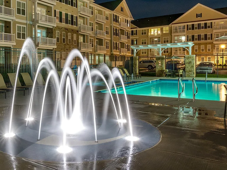 TGM Creekside Village — Photo 22