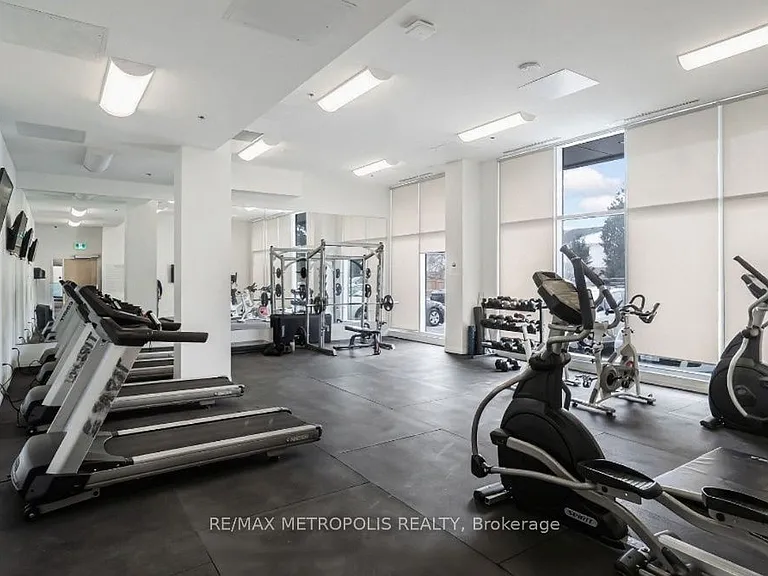 1900 Simcoe St N #413 — Photo 9