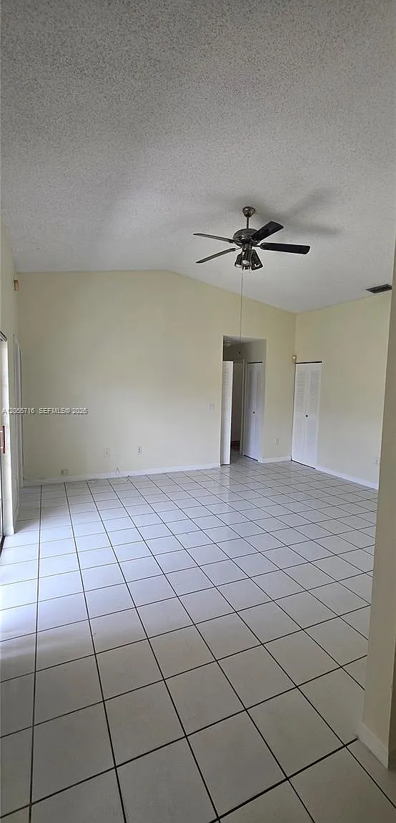 Sierra Ridge Condo E-1 — Photo 3