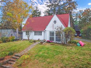 319 Oakland Beach Ave, Rye, NY 10580