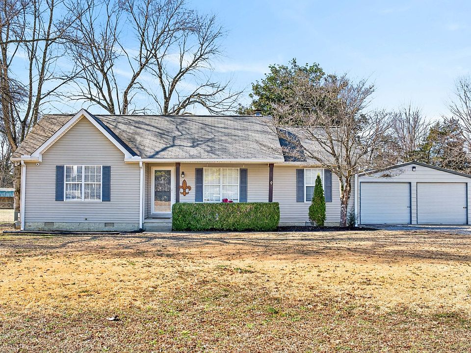 1st image of 4020 Ashley Dr