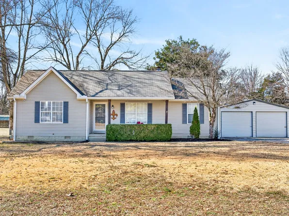 4020 Ashley Dr, Murfreesboro, TN 37128