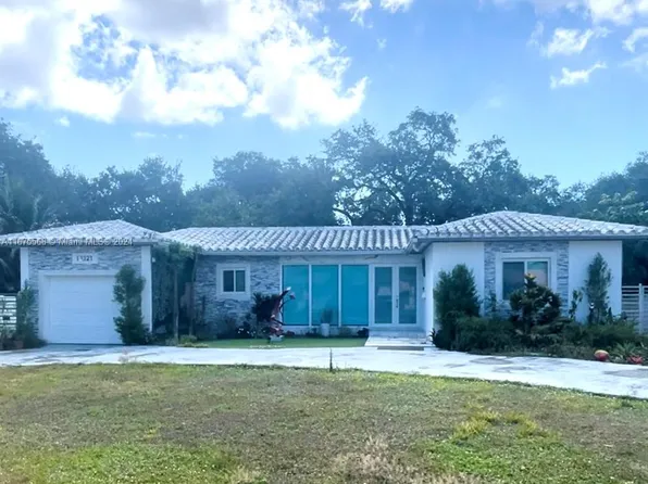 13321 NW 1st Ave, Miami, FL 33168