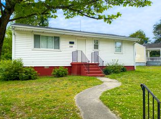 1107 W Augusta Ave, Petersburg, VA 23803