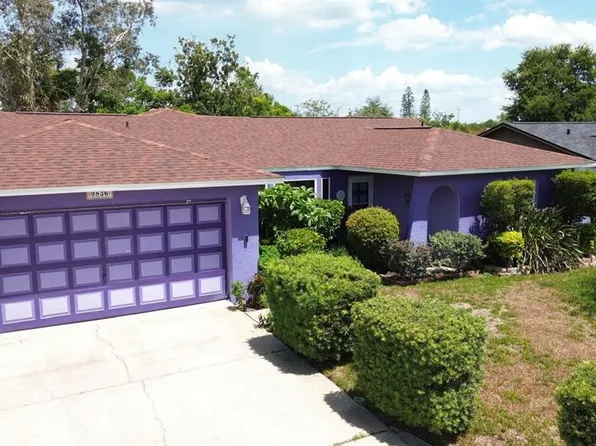 9836 Morehead Ln, Port Richey, FL 34668