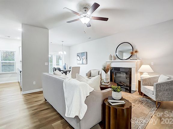 5th image of 8101 Alderton Ln