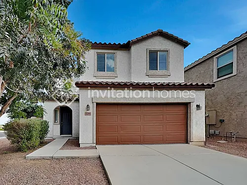 1295 E Palomino Way Photo 1