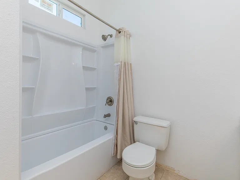 955 D Ave — Photo 18