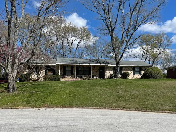 4301 Tee Pee Dr, Chattanooga, TN 37406