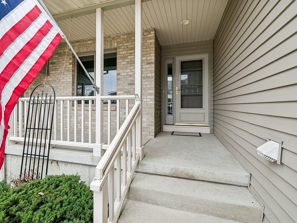 1st image of 213 Fairview Cir #50