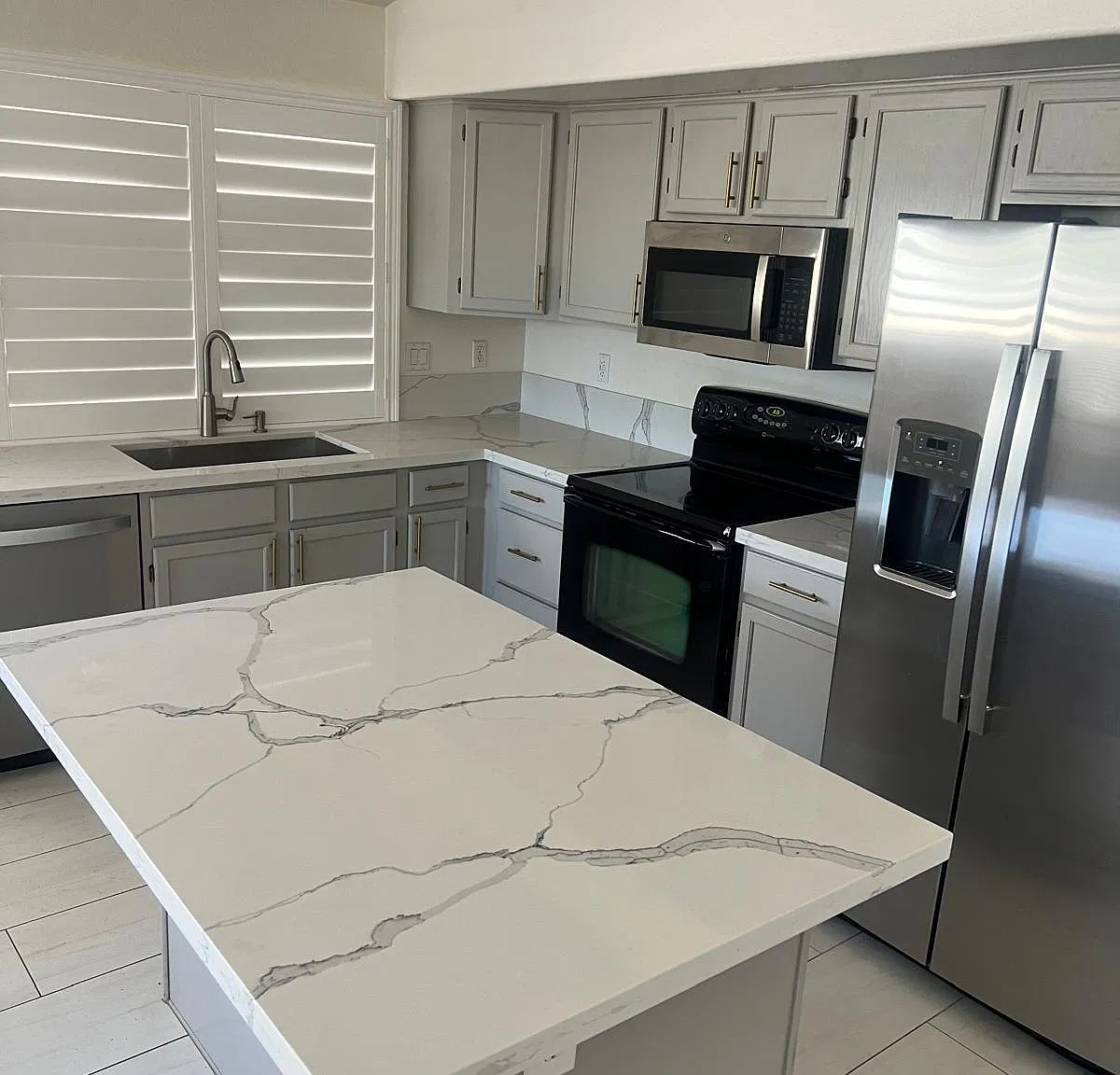 3 bed, 2.0 bath, 1661 sqft, $2,500 — Photo 4