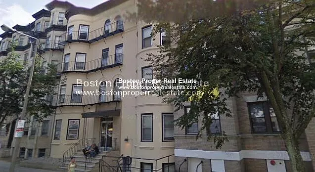 32 Westland Ave #22 — Photo 3