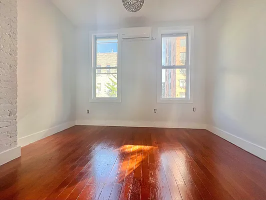 Rented by Doorway NYC, LLC | media 19