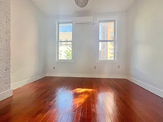 Rented by Doorway NYC, LLC