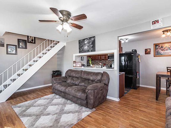 3rd image of 443 James Ct Unit B