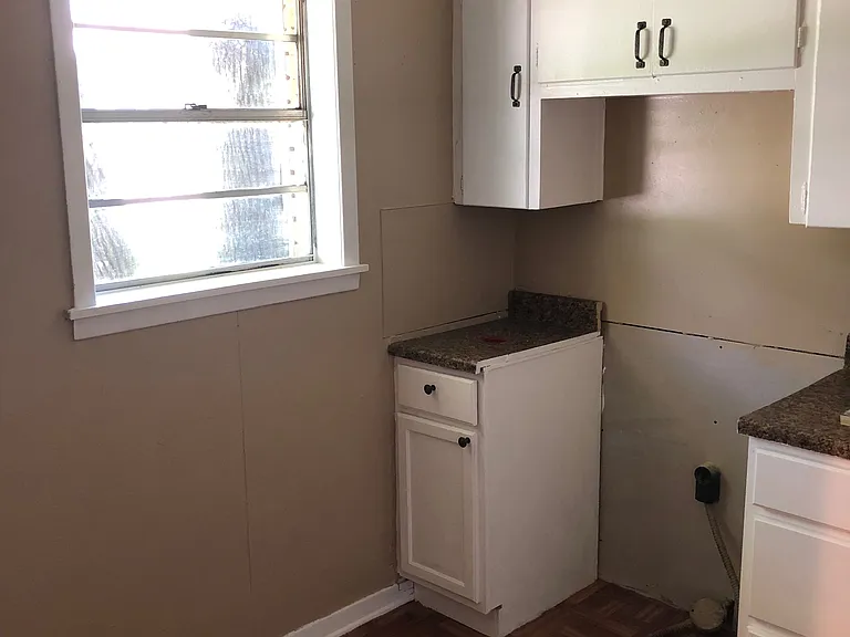 805 Matchett St — Photo 20