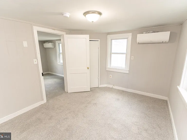 115 Davis Ln — Photo 14