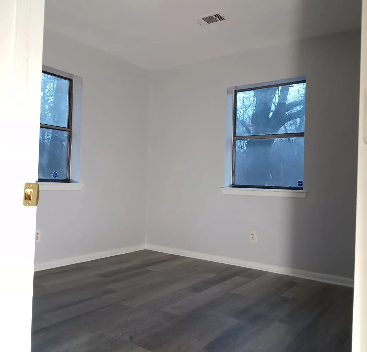 2 bed, 750 sqft, $795 — Photo 2