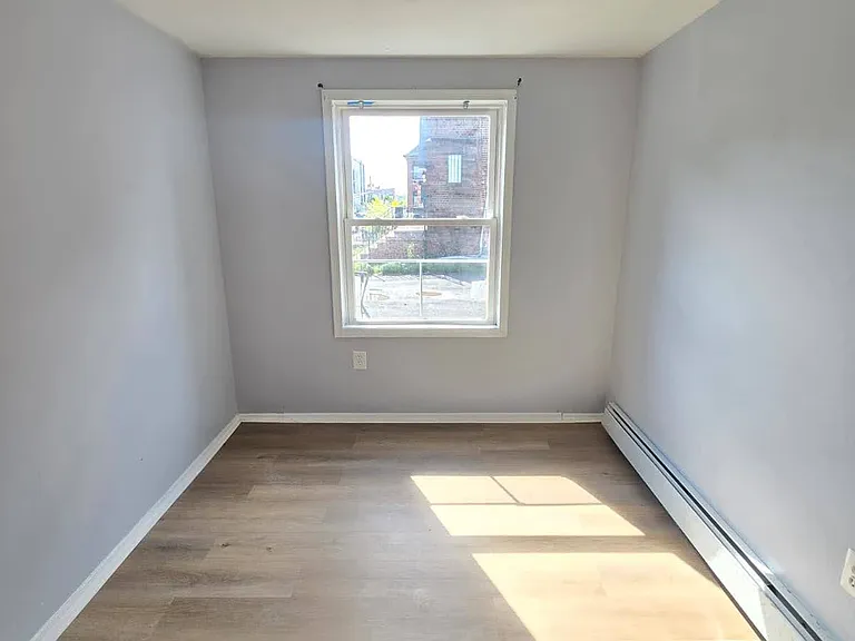 104 Bergen Ave #1 — Photo 7