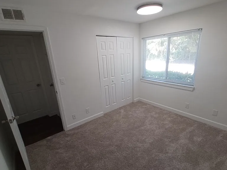 3918 La Mirada Dr N #7 — Photo 19