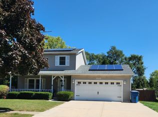 530 Meadows Rd S, Bourbonnais, IL 60914