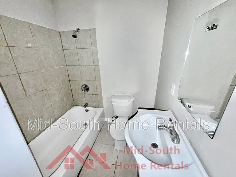 1545 Patton St — Photo 12