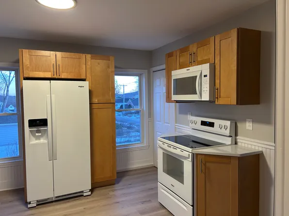 22 Victor Ave, Worcester, MA 01603