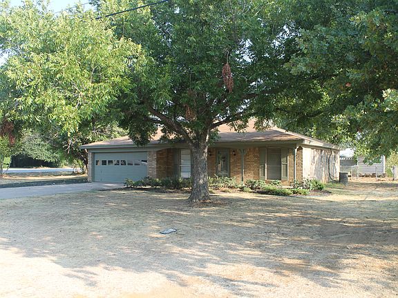 3rd image of 500 Beverly Dr