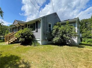 161 Iron St, Ledyard, CT 06339