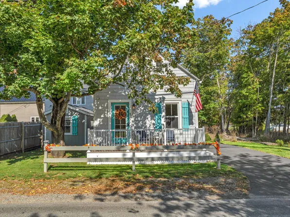 45 Cromwell Harbor Road, Bar Harbor, ME 04609