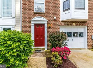 6109 Pine Crest Ln, Frederick, MD 21701