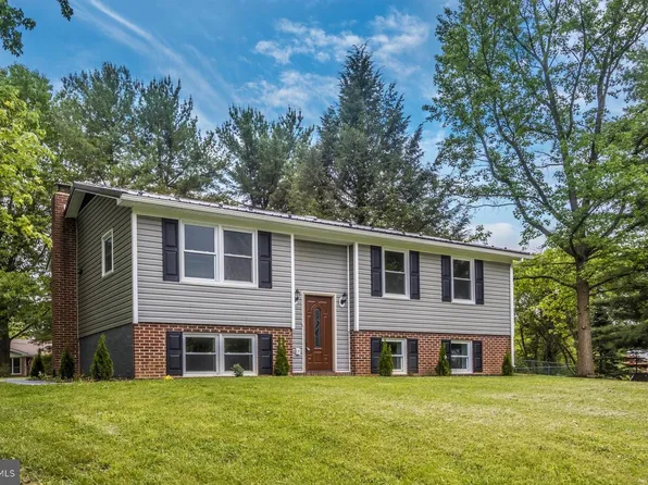 17906 Meade Ct, Boonsboro, MD 21713