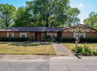 7 W Post Oak Dr, Conway, AR 72034