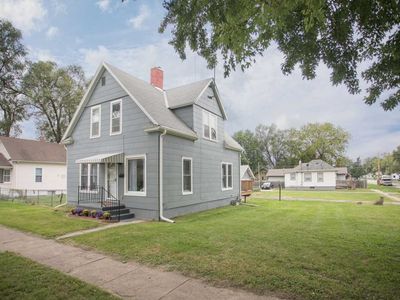 1904 S 8th St, Council Bluffs, IA, 51501