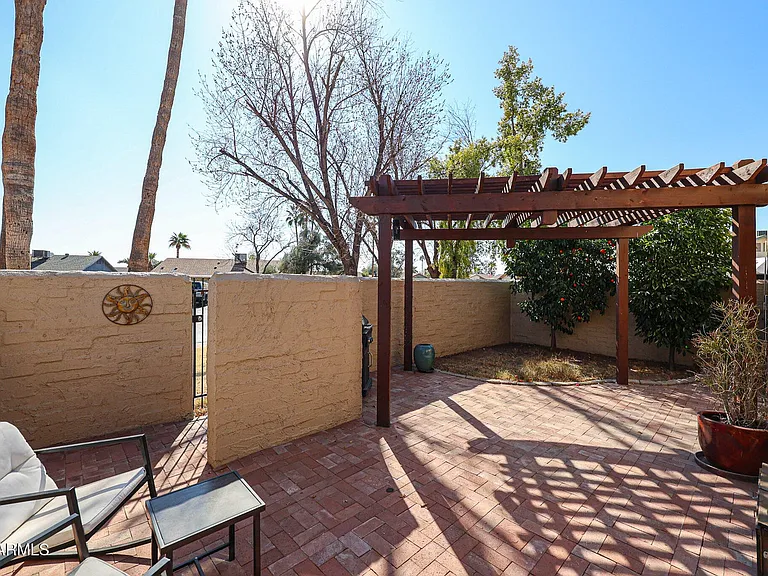 3013 W Phelps Rd — Photo 6