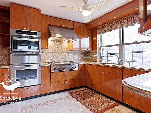 4th image of 70-25 Yellowstone Blvd APT 24C
