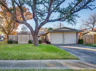8647 Kingspoint Dr, Dallas, TX 75238