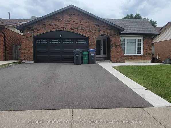 77 Blackthorn Ln, Brampton, ON L6V 3L1