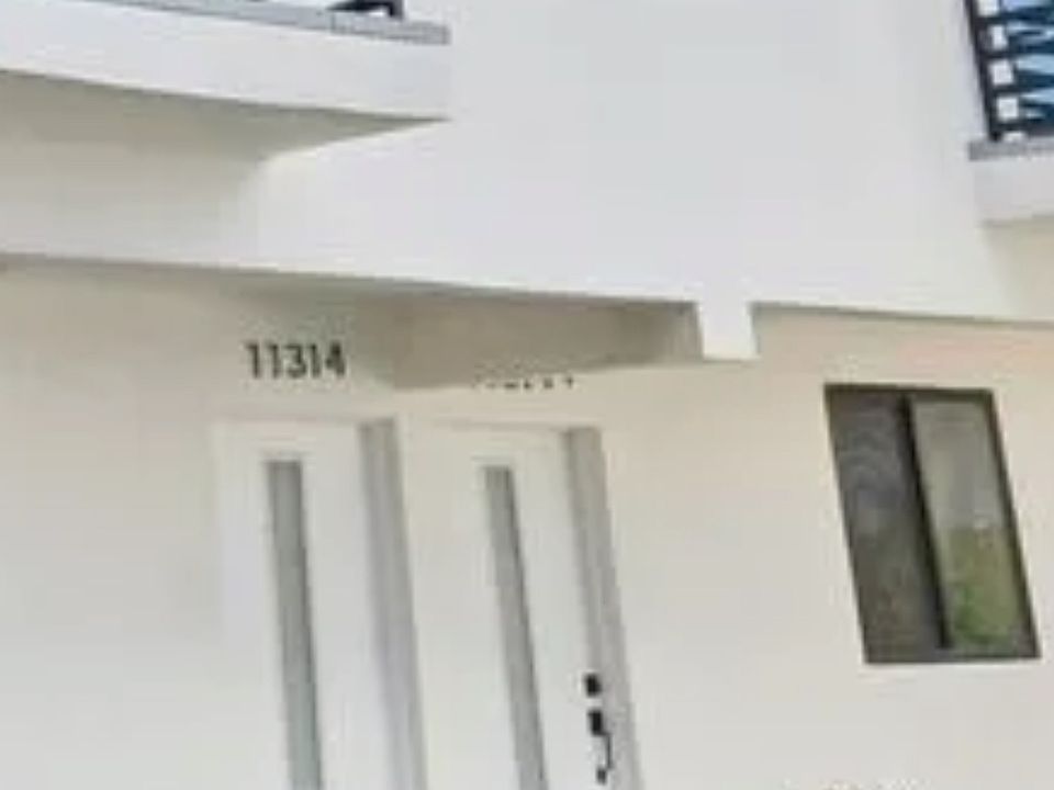 2nd image of 11312 Martha St #1/2