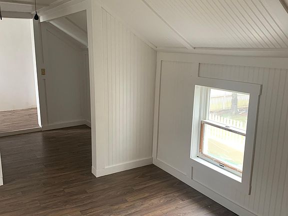 3rd image of 48 Boynton St
