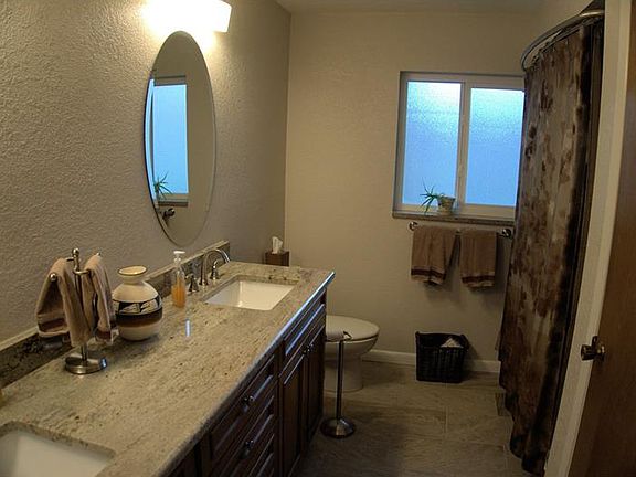 3rd image of 740 Wild Oak Ln